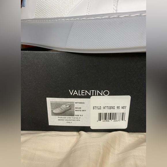 $499 RETAIL: NIB Valentino Incas Logo Leather Platform Slip On Sneakers size 9.5 - Picture 3 of 9